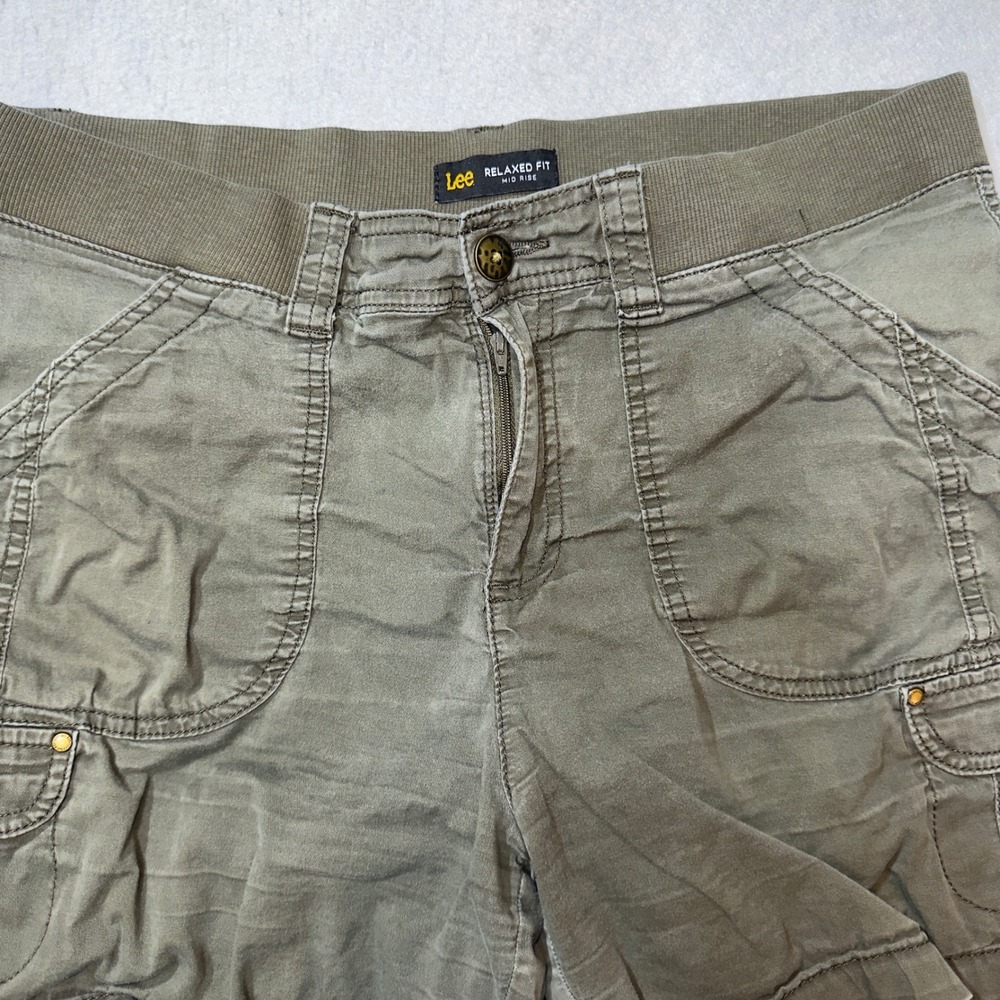 Lee Relaxed Fit Mid Rise Cargo Shorts Olive Green Womens 12 Medium‎ 3598231